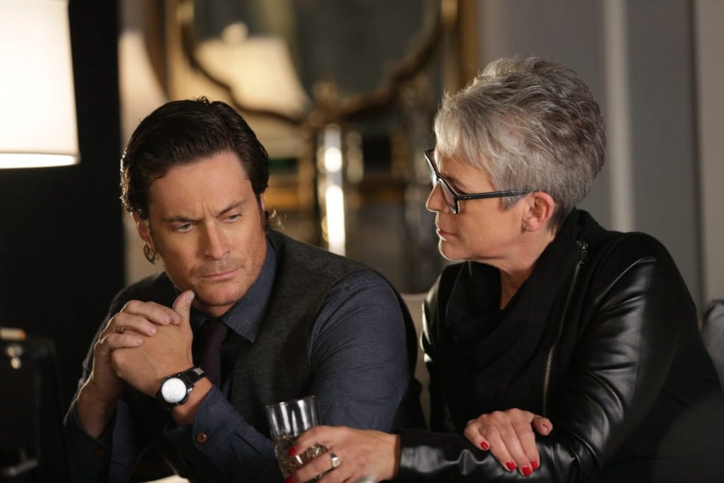 SCREAM QUEENS: L-R: Oliver Hudson and Jamie Lee Curtis in the "Thanksgiving" episode of SCREAM QUEENS airing Tuesday, Nov. 24 (9:00-10:00 PM ET/PT) on FOX. ©2015 Fox Broadcasting Co. Cr: Patti Perret/FOX.