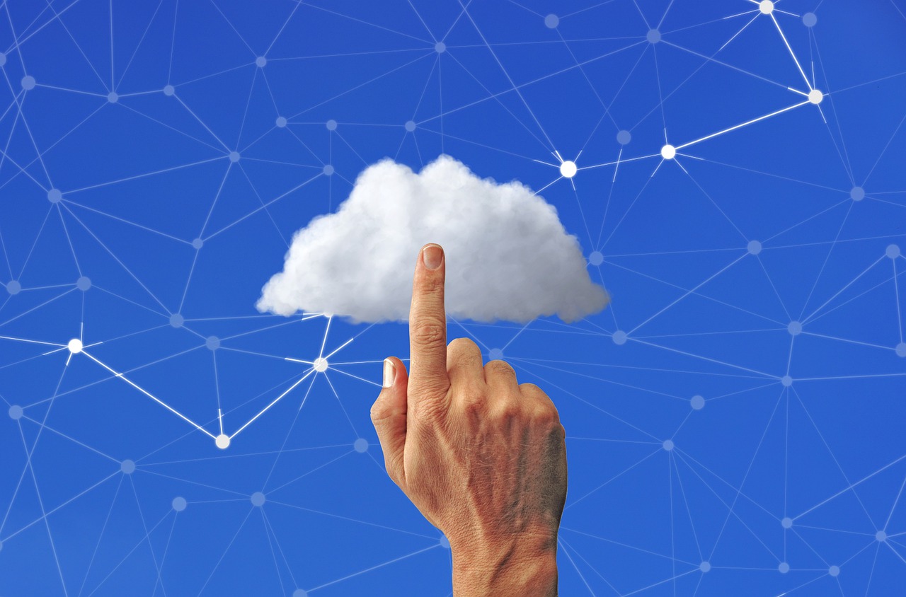 How to manage cloud servers & services: 4 tips to use