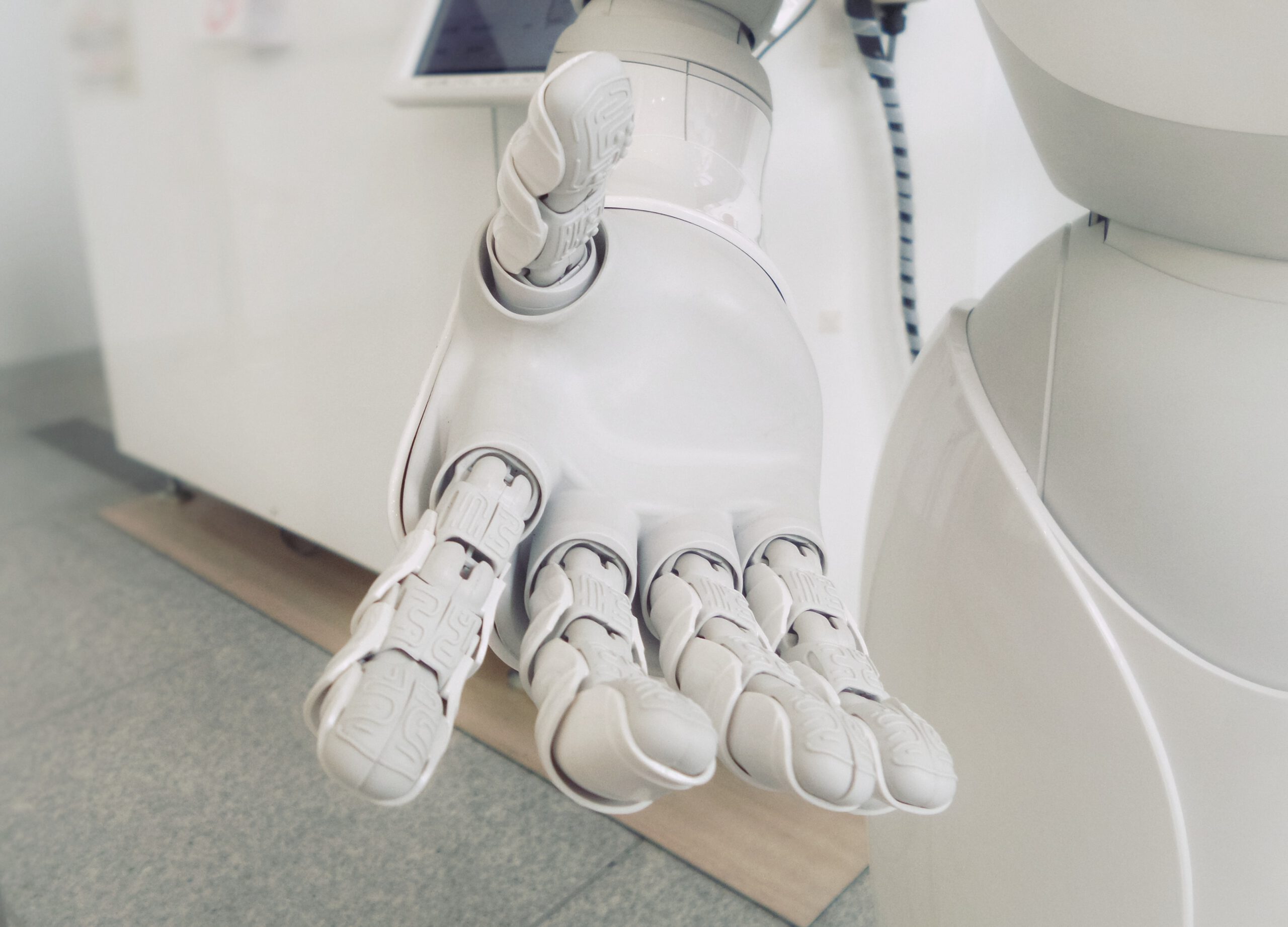Sentient AI Robot laMDA artificial intelligence Google