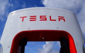 Assembly Lines for Fresh Air: What Carbon Capture Can Learn From Tesla