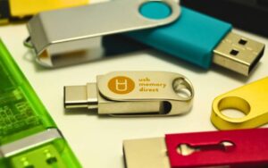 Five Things You Can Do With a USB Flash Drive